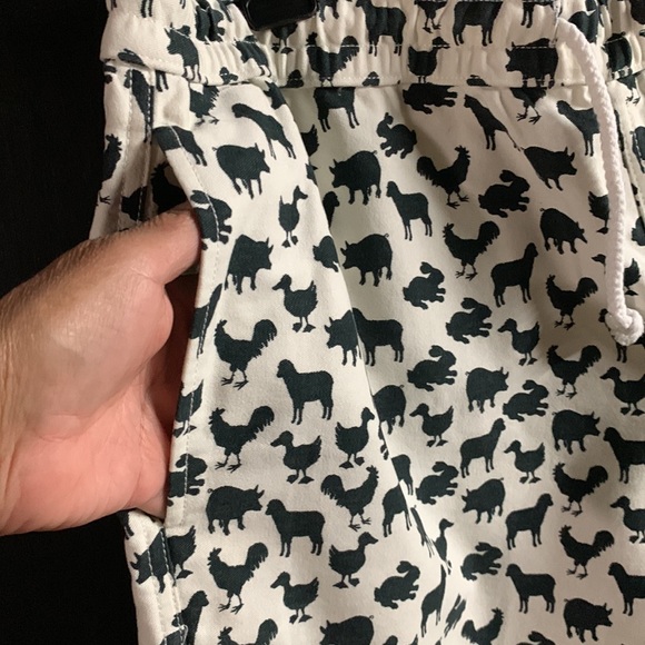 Zipcode Farm animals print Shorts - Picture 4 of 11